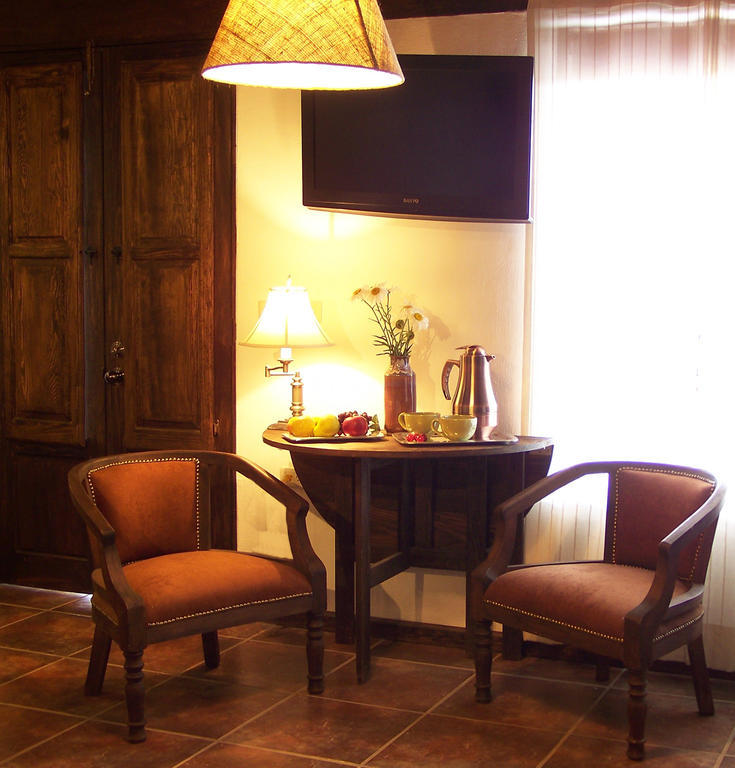Hotel Villa Cassis Tapalpa Room photo